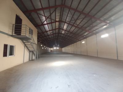 1650sqms Mint Condition and Standard Warehouse with Good Headroom, Idu Industrial, Abuja, Warehouse for Rent