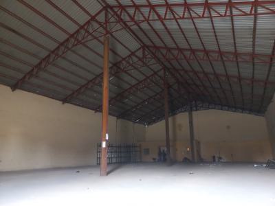 Standard Warehouse Measuring 680 Sqms, Kubwa Expressway, Kubwa, Abuja, Warehouse for Rent