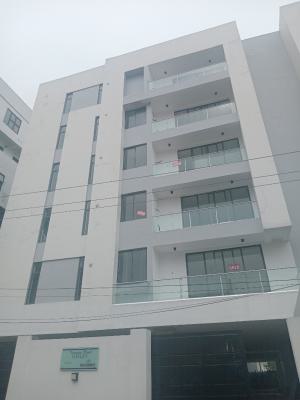 Luxury 2-bedroom Flat with Swimming Pool and Gym, Lekki Phase 1, Lekki, Lagos, Flat / Apartment for Sale
