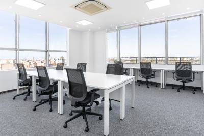 Open Plan Office Space for 15 Persons in Regus Mansard Place, 927/928 Bishop Aboyade Cole St, Victoria Island (vi), Lagos, Office Space for Rent
