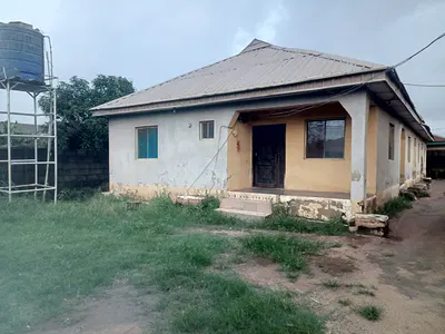 Four Room & Parlor Self Contain