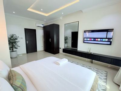 Luxury 4 Bedrooms Apartments, Bourdillon Road, Old Ikoyi, Ikoyi, Lagos, Flat / Apartment Short Let