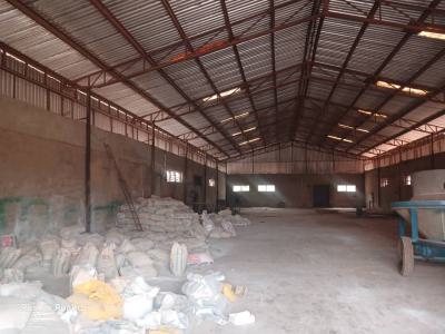 Multiple Warehouses on 6.5 Acres of Land, Adegbayi, Near Airport, Alakia, Ibadan, Oyo, Warehouse for Sale