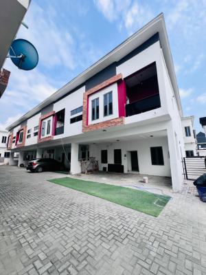 Distress 4 Bedroom Serviced Duplex with Estate Swimming Pool and Gym, Lekki, Lagos, Terraced Duplex for Sale