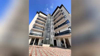 a Water View  1 Bedroom + 2 Bedroom + 3 Bedroom Apartment Available, Admiralty Road, Lekki Phase 1, Lekki, Lagos, Flat / Apartment for Rent