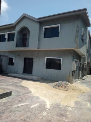 Spacious 5bedroom, Lekki Phase 1, Lekki, Lagos, Commercial Property for Rent