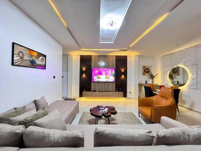 Luxury 2-bedroom Apartment with Swimming Pool, Lekki Phase 1, Lekki, Lagos, Flat / Apartment Short Let