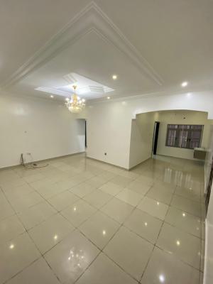 Exquisite 3 Bedroom Flat with Excellent Finishing, Chevron Drive, Lekki, Lekki, Lagos, Flat / Apartment for Rent