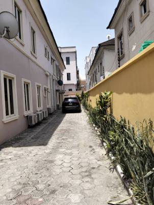 a Spacious 3 Bedroom Flat, Chevron, Lekki, Lagos, Flat / Apartment for Rent