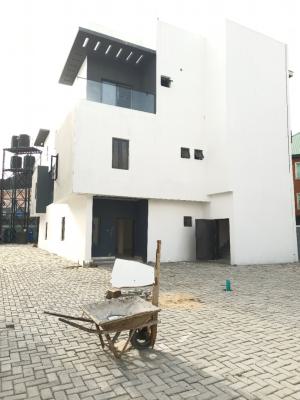 3bedroom Penthouse with Bq, in a Mini Court, Ikota, Lekki, Lagos, Terraced Duplex for Sale