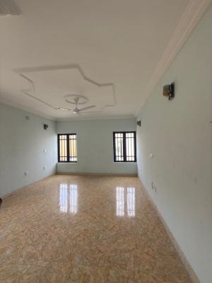 Perfect  Spacious 3 Bedroom Apartment with Large Bq, Lekki Phase 1, Lekki, Lagos, Flat / Apartment for Rent