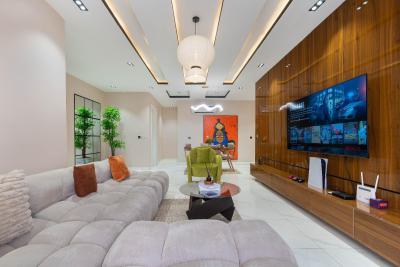 Top-notch 3 Bedrooms Serviced Apartment with Ps5, Ikate, Lekki, Lagos, Flat / Apartment Short Let