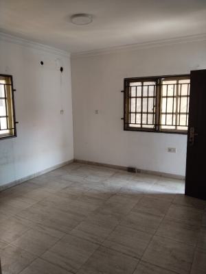 2 Bedroom Apartment, Gbangbala Street, Ikate, Lekki, Lagos, Flat / Apartment for Rent