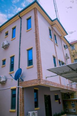 Cozy 2 Bedroom, Mini Flat and Studio Apartment