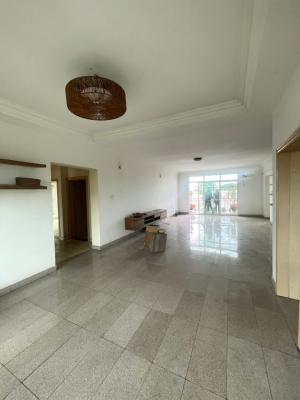 Spacious 3 Bedroom Flat with Bq, Lekki Phase 1, Lekki, Lagos, Flat / Apartment for Rent