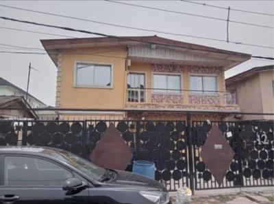 Vacant 6 Bedroom Detached Duplex with 4rooms Bqs, Surulere, Lagos, Detached Duplex for Sale