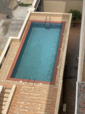 Distress Spacious 3 Bedroom Apartment, Bq, Swimming Pool, Gym,5th Floo, Ikate, Lekki, Lagos, Block of Flats for Sale
