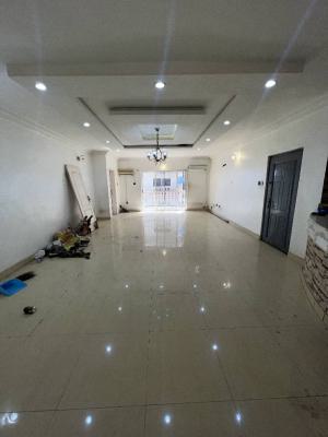 Extremely Spacious 3 Bedrooms Flat with a Bq, Oniru, Victoria Island (vi), Lagos, Flat / Apartment for Rent