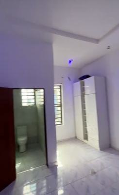 Semi Masters Bedroom (upstairs) in a Shared Apartment, Dpkay Estate Orchid Road, Lekki, Lagos, Self Contain (single Rooms) for Rent