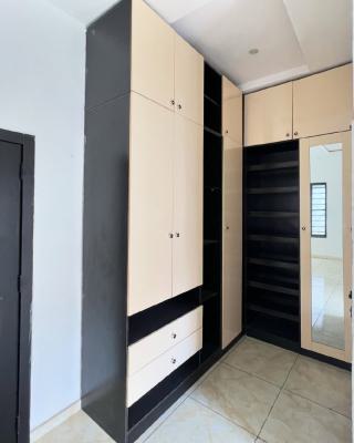 Masters Bedroom with Balcony Inside a Shared Duplex, Royal Pine Estate Orchid Road, Lekki, Lagos, Self Contain (single Rooms) for Rent