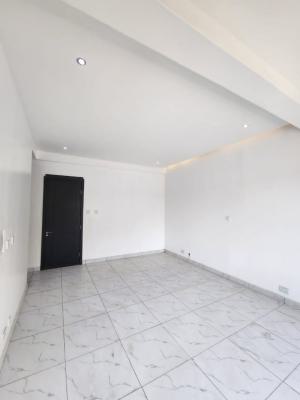4 Bedroom Terrace Duplex with a Room Bq, Obanikoro, Shomolu, Lagos, Terraced Duplex for Sale