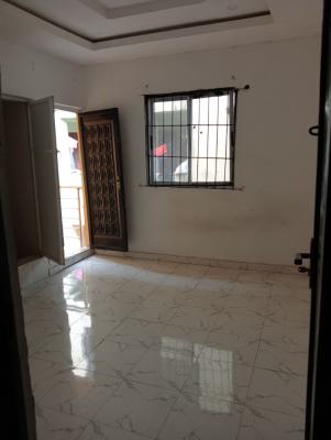 Lovely Self-con (upstairs), Olusosun, Oregun, Ikeja, Lagos, Self Contain (single Rooms) for Rent