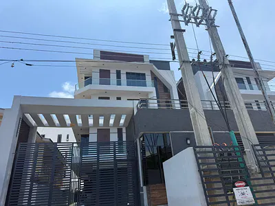 Magnificiently Finished 2 Bedroom Apartment with BQ, 2nd Floor — Victoria Island (VI), Lagos
