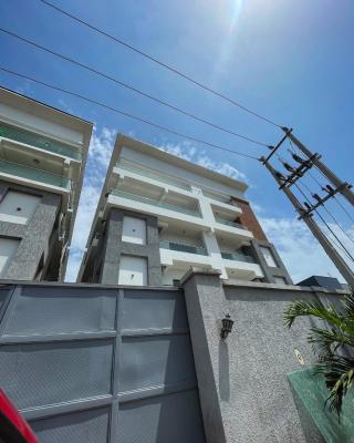 Serviced 2 Bedrooms Apartment Available, Lekki Phase 1, Lekki, Lagos, Flat / Apartment for Rent