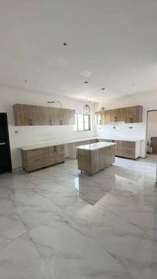 a Unique and Remarkable 6 Bedroom Detached Home with 2bq, Pinnock Beach Estate, Lekki, Lagos, Detached Duplex for Sale