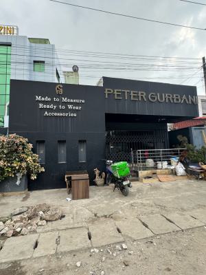 Strategically Positioned Commercial Space with 2-bedroom Bq, Victoria Island (vi), Lagos, Detached Bungalow for Rent