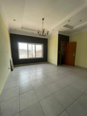 Fully Serviced Luxury 2 Bedrooms Apartment Upstair, Off Admiralty Way, Lekki Phase 1, Lekki, Lagos, Flat / Apartment for Rent