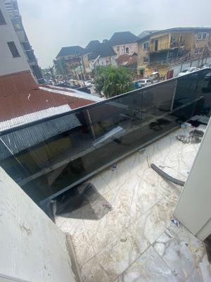 Luxury 2 Bedrooms, Alagomeji, Yaba, Lagos, Flat / Apartment for Sale