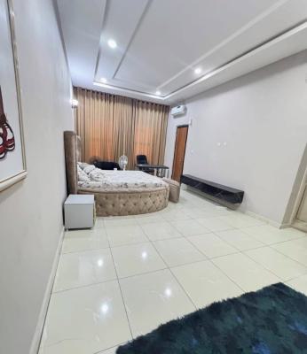 Spacious Standard Master Bedroom Royal Pine, Royal Pine Estate, Orchid Road, Eleganza Bus-stop, Lekki, Lagos, Flat / Apartment for Rent