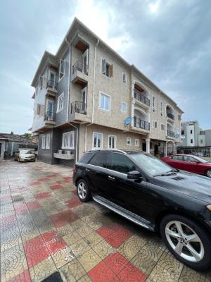Well Maintained 3 Bedroom Apartment with Bq, Banana Island, Ikoyi, Lagos, Flat / Apartment for Rent