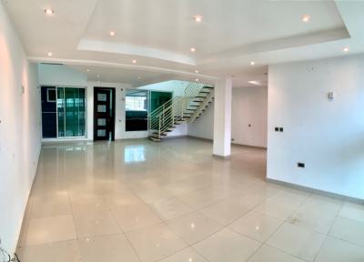 Contemporary and Spacious 4 Bedroom Duplex with a Bq, Diamond Estate, Shoprite, Sangotedo, Ajah, Lagos, Semi-detached Duplex for Sale