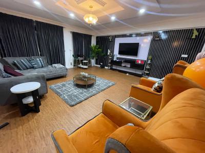 Elegant 3 Bedroom Apartment in a Beautiful Neighborhood, Off Admiralty Road, Lekki Phase 1, Lekki, Lagos, Flat / Apartment Short Let
