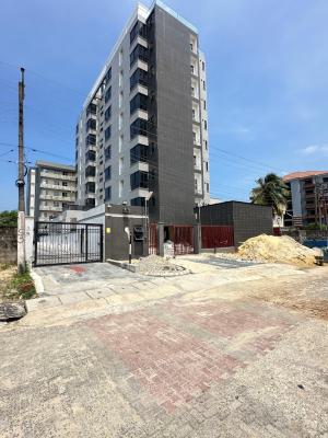 Exquisite 3 Bedroom Apartment with Bq, Swimming Pool and Gym, Lekki Phase 1, Lekki, Lagos, Flat / Apartment for Sale