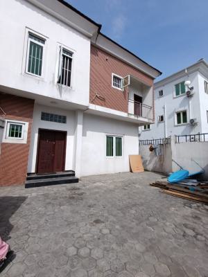 Well-maintained 4-bedroom Semi-detached Duplex with Bq, Lekki Phase 1, Lekki, Lagos, Semi-detached Duplex for Rent