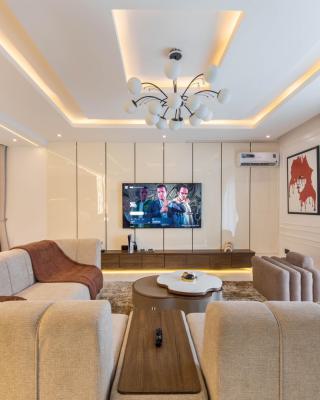 Beautiful 2 Bedroom Apartment, Lekki Phase 1, Lekki, Lagos, Flat / Apartment Short Let