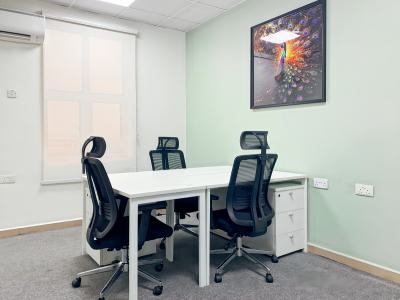 Private Office Space for 3 Persons in Regus Murjanatu House, 1 Zambezi Crescent Off Aguyi Ironsi Street, Murjanatu House, Maitama District, Abuja, Office Space for Rent