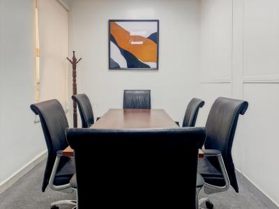 Private Office Space for 4 Persons in Regus Murjanatu House, 1 Zambezi Crescent Off Aguyi Ironsi Street, Murjanatu House, Maitama District, Abuja, Office Space for Rent