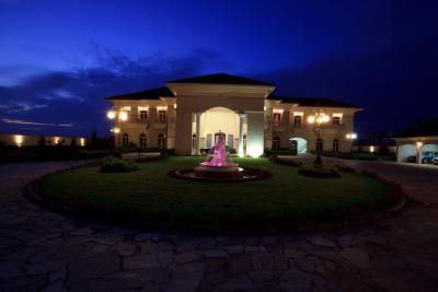 Magnanimous 7 Bedroom Mansion with 4 Rooms Bq, Banana Island, Ikoyi, Lagos, House for Sale