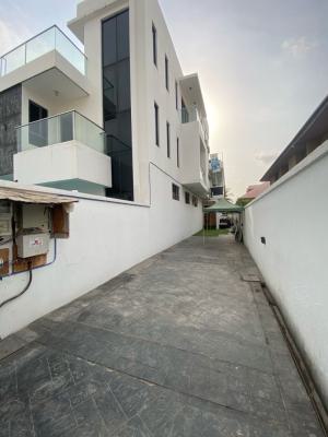 5 Bedroom Fully Semi Detached Duplex with a Room Bq, Lekki Phase 1, Lekki, Lagos, Semi-detached Duplex for Sale