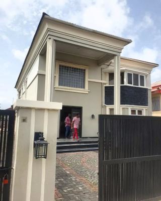 Luxury 5 Bedrooms Detached House with Boys Quarter & Swimming Pool, Crown Estate, Sangotedo, Ajah, Lagos, Detached Duplex for Sale