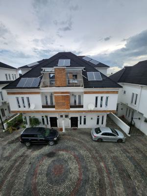 4 𝐁𝐄𝐃𝐑𝐎𝐎𝐌 𝐒𝐄𝐌𝐈 𝐃𝐄𝐓𝐀𝐂𝐇𝐄𝐃 𝐃𝐔𝐏𝐋𝐄𝐗 𝐖𝐈𝐓𝐇 𝐀 𝐁q, Lekki, Lagos, Semi-detached Duplex for Rent