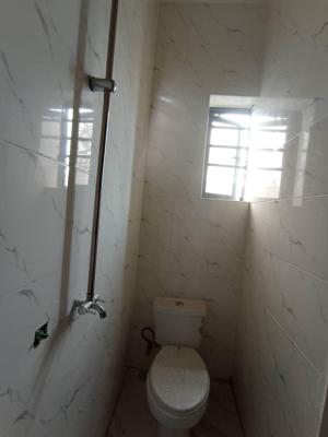 1 Room Bq with Toilet & Bath But Sharing Only Kitchen, Ocean Habour Estate, Orchid Road, Lekki, Lagos, Self Contain (single Rooms) for Rent