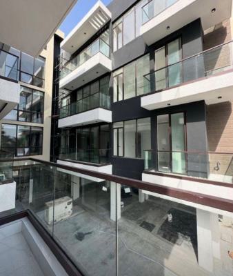 Nicely Serviced 3 Bedroom Apartment, Lekki Phase 1, Lekki, Lagos, Flat / Apartment for Sale