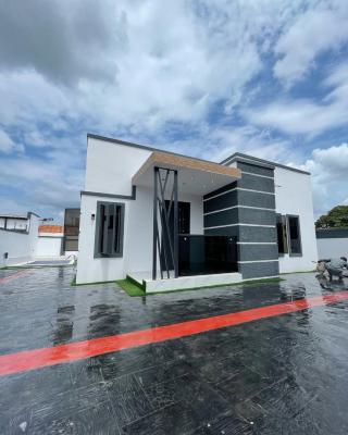 3 Bedrooms Bungalow with Modern Facilities and Swimming Pool, Ile Tuntun Nihort, Ibadan, Oyo, Detached Bungalow for Sale
