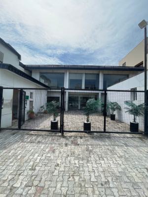 Well Maintained 4 Rooms, Victoria Island (vi), Lagos, Commercial Property for Rent