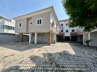 Lovely 3 Bedroom Apartment with Fitted Acs, Lekki Phase 1, Lekki Phase 1, Lekki, Lagos, Flat / Apartment for Rent